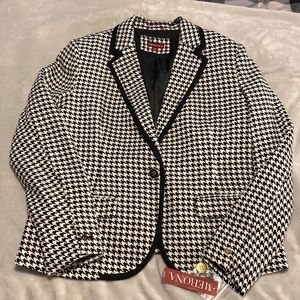 BRAND NEW! Merona Women’s Suit Jacket